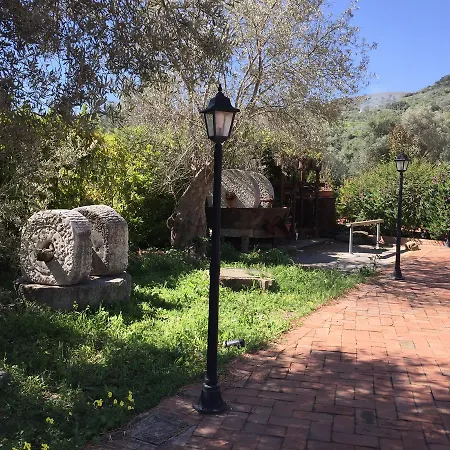 Rantu' Grotta Del Lauro 4* Militello Rosmatino