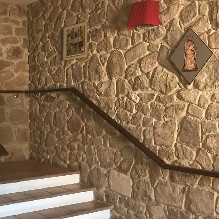 Rantu' Grotta Del Lauro Otel Militello Rosmatino